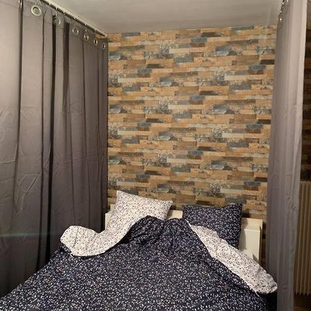 Appartement Confortable Et Tranquillite Assurer Tours Exteriér fotografie