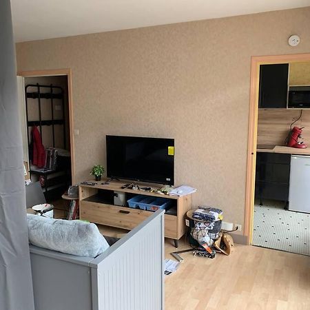 Appartement Confortable Et Tranquillite Assurer Tours Exteriér fotografie