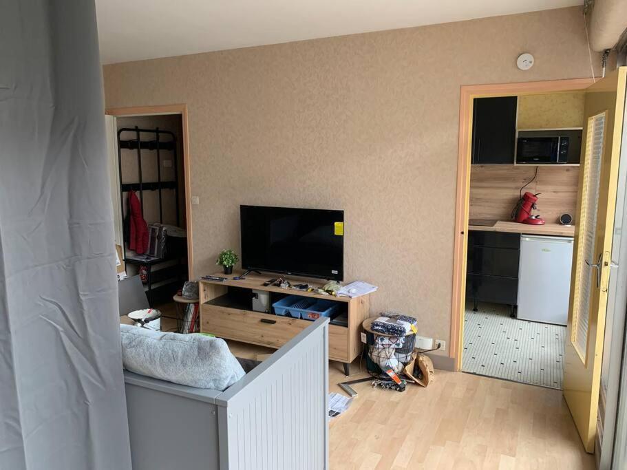Appartement Confortable Et Tranquillite Assurer Tours Exteriér fotografie